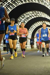 BIB: 45718, 45863, 41883
                            <button type="button" onclick="openModal(20226674)" class="btn btn-primary btn-sm float-right btn-popup" data-toggle="modal" data-target=".modal-high-quality">
                        <i class="fas fa-shopping-cart"></i> Add to Cart
                    </button>
                                            <button type="button" onclick="isThisMe(20226674, true)" class="btn btn-success btn-sm float-right btn-popup btn-isme hidden" data-toggle="tooltip" data-placement="bottom" title="นี่คือรูปของคุณใช่ไหม คลิกที่นี่เพื่อเอาเข้าอัลบั้ม">
                        <i class="fas fa-plus"></i> Add to album
                    </button>
                    <button type="button" onclick="isThisMe(20226674, false)" class="btn btn-warning btn-sm float-right btn-popup btn-isnotme hidden">
                        <i class="fas fa-ban"></i> Remove from album
                    </button>